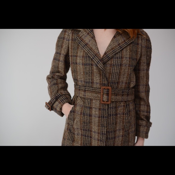 Dolce & Gabbana Brown Tweed Metallic Trench with Leather Detailing - Picture 4 of 14